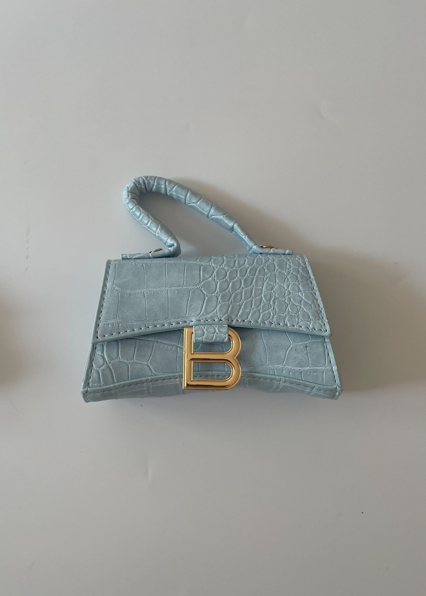 Bella purse